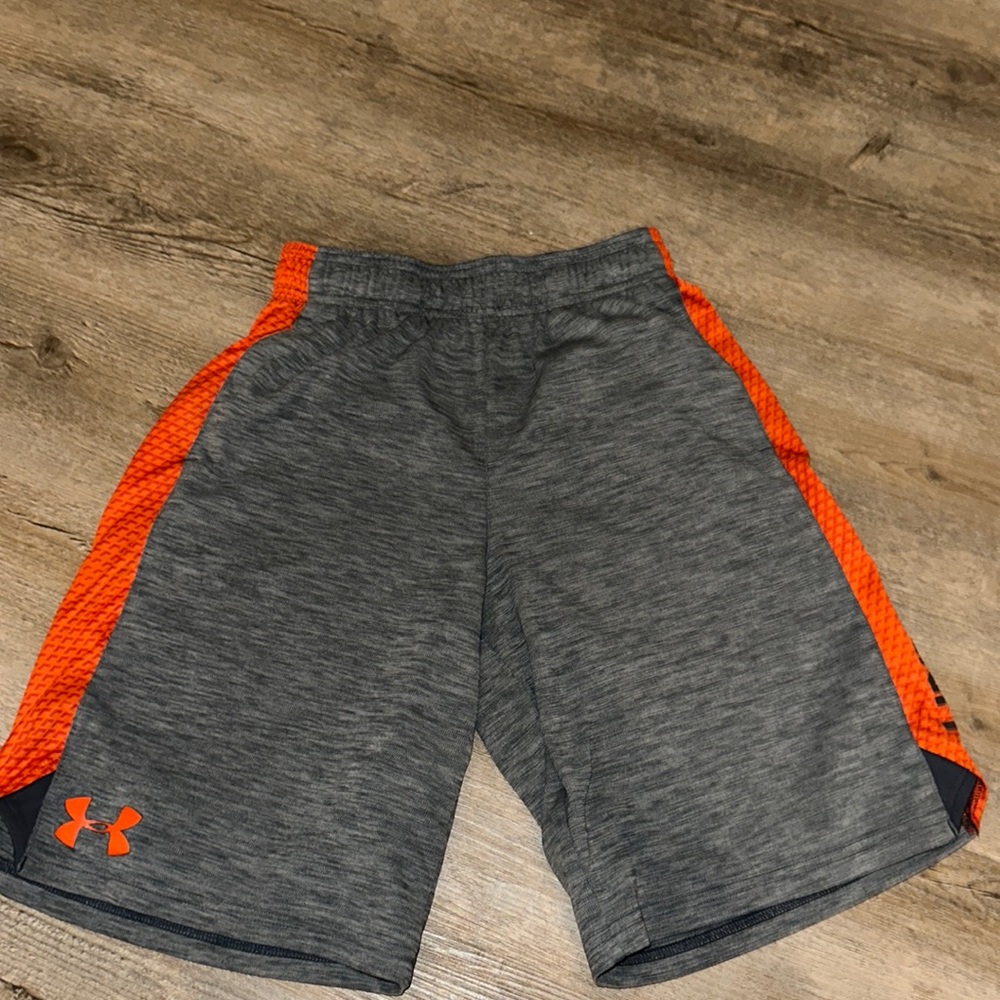 Boys Under Armour shorts